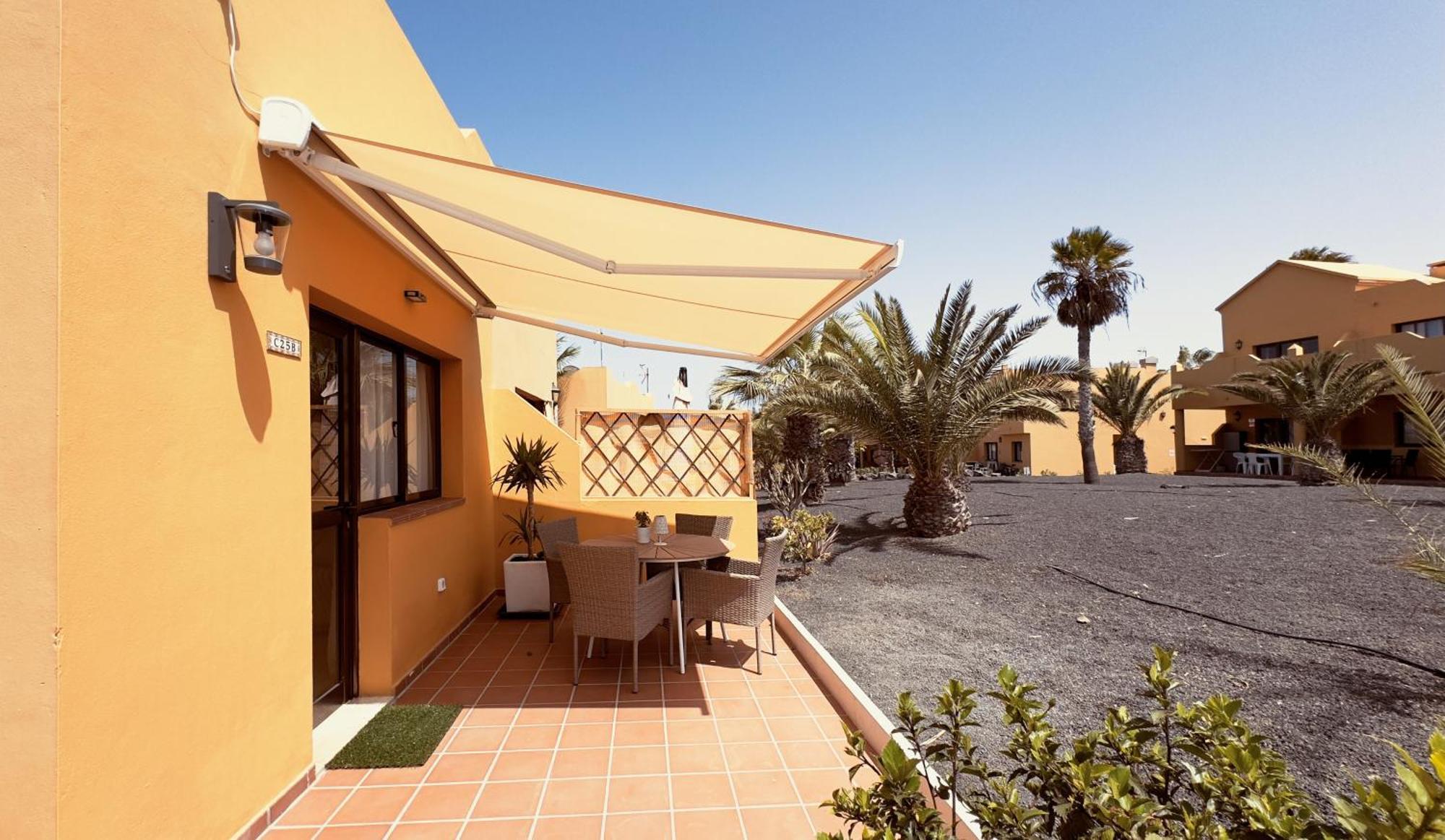 Golden Dream, Swimming Pool And Parking Corralejo Exterior foto